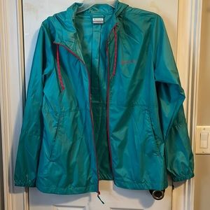 Womens Columbia windbreaker
